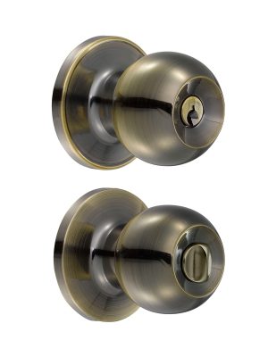 13PO.jpg 13PO - Pomo tubular bola función recámara, latón antiguo, llave estándar, blíster Lock