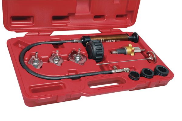 2370A - Juego para detección de fugas en radiador, 6 piezas Urrea