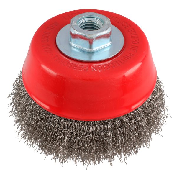 C936 - Carda copa ondulada alambre delgado de acero inoxidable 5" x 0.30 mm con rosca 5/8" Urrea