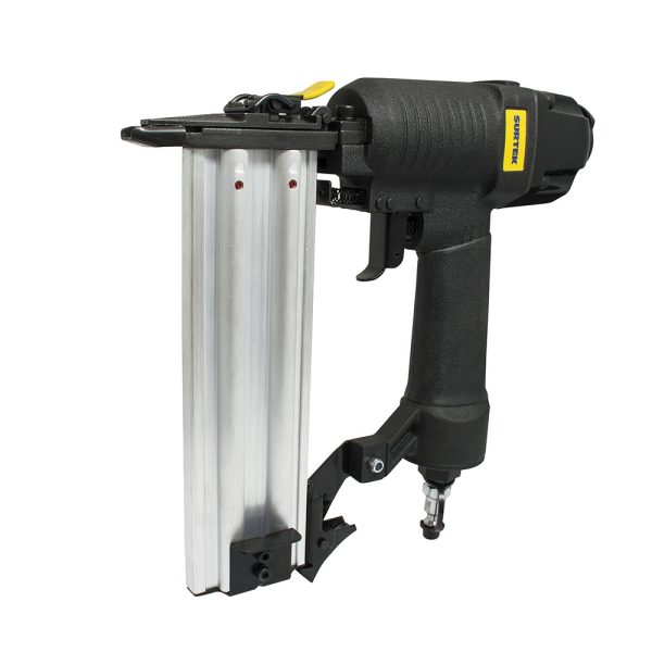 CN650 - Clavadora neumática calibre 18GA, capacidad 3/8"-2", 100 clavos Surtek