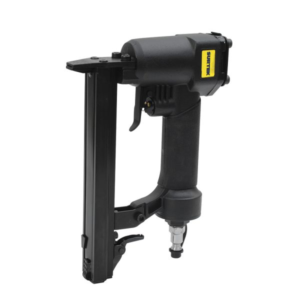 EN616 - Engrapadora neumática calibre 22GA, corona 3/8 x 5/8", capacidad 5/32"-5/8", 180 grapas Surtek