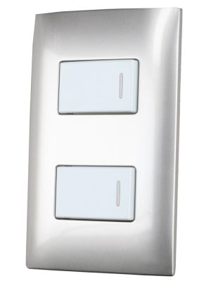 P429P - Placa 2 Interruptor 1/3, línea  Americana, color plata Surtek