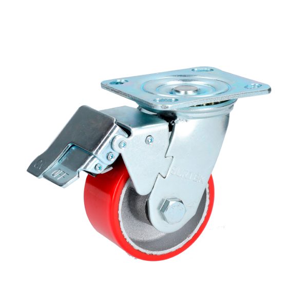 RP10B - Rodaja de fierro con poliuretano rojo giratoria con freno 4" Surtek