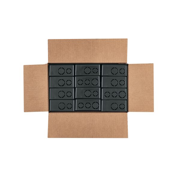 45004 - Caja cuadrada 4' x 4' plástica, Volteck