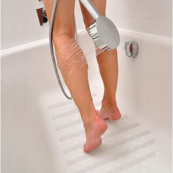 101446 - Rollo 5 m cinta antiderrapante transp. 50mm p/áreas húmedas