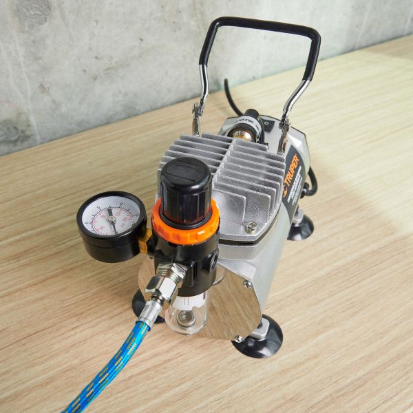 17247 - Compresor libre de aceite, para aerografo,1/5HP,127V, TRUPER