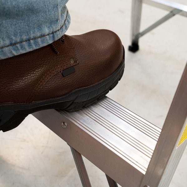 16741 - Escalera de tijera tipo III 3 escalones, Truper